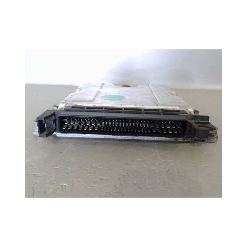 CALCULATEUR MOTEUR PEUGEOT 206