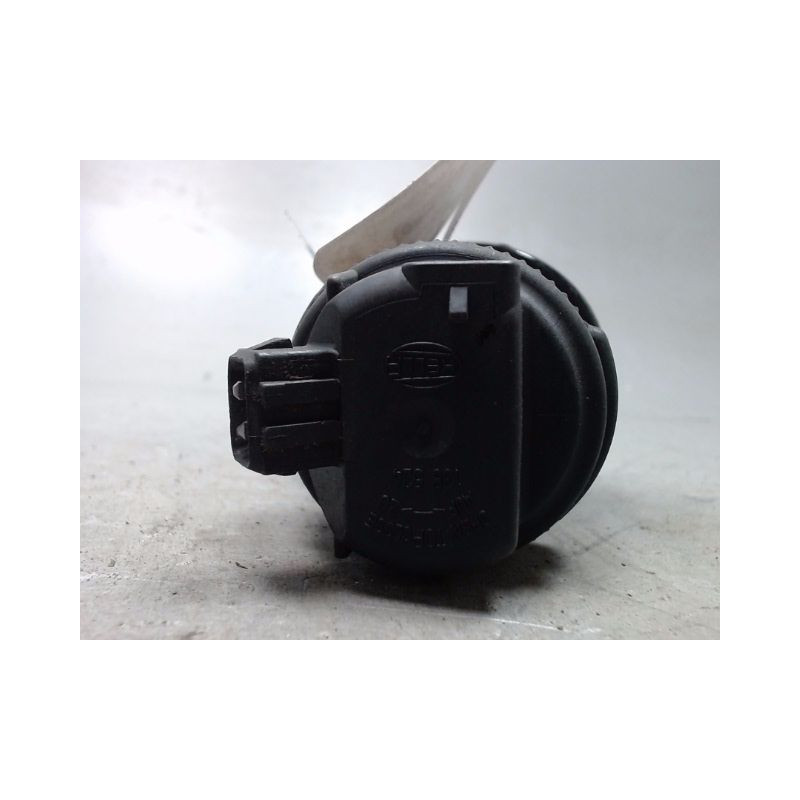 PHARE ANTIBROUILLARD AVANT DROIT OPEL ZAFIRA