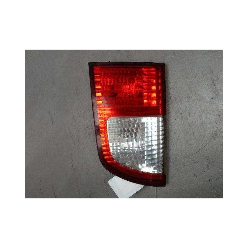 FEU ARRIERE INTERIEUR DROIT SSANGYONG KYRON 2005-