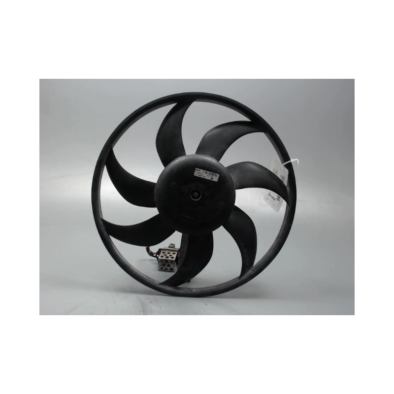 MOTEUR VENTILATEUR RADIATEUR OPEL CORSA