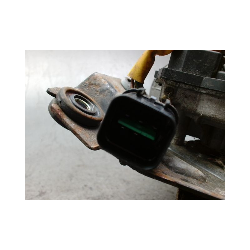 MECANISME ESSUIE-GLACE AVANT HYUNDAI GETZ 02-05