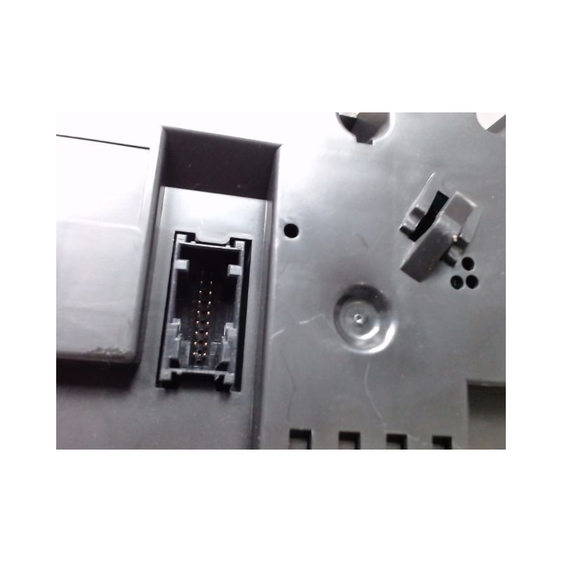 BLOC COMPTEURS BMW SERIE 1
