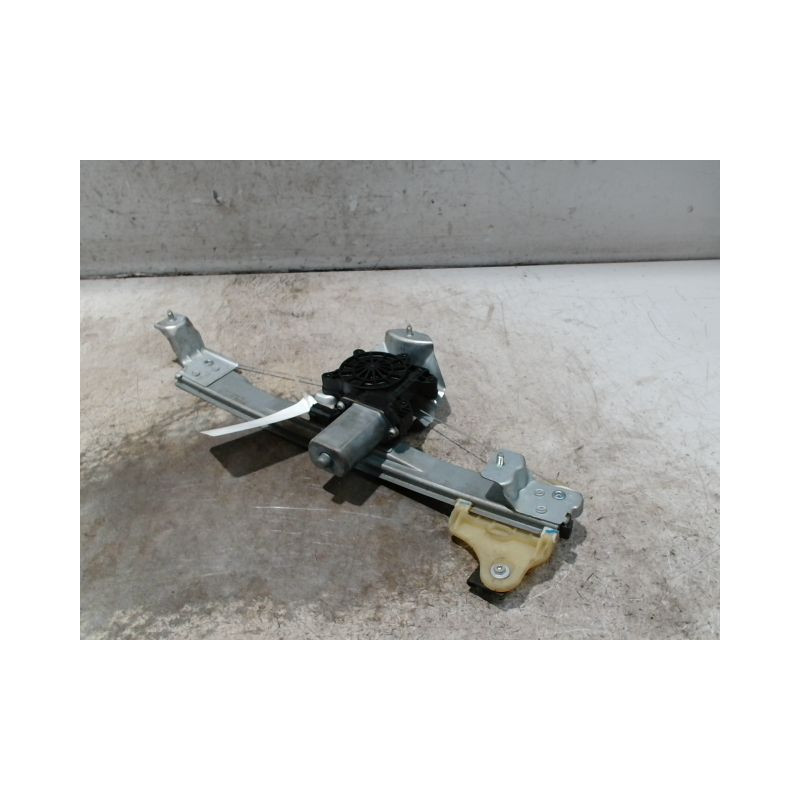MECANISME+MOTEUR LEVE-GLACE ARRIERE DROIT RENAULT CAPTUR