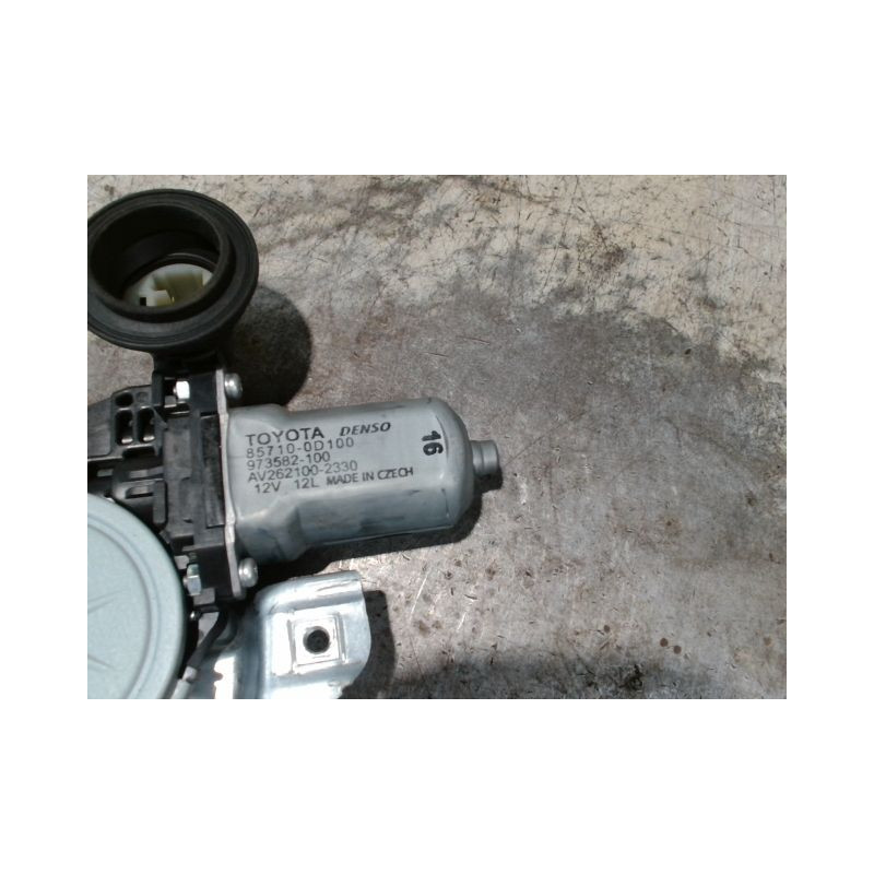 MECANISME+MOTEUR LEVE-GLACE AVANT DROIT TOYOTA YARIS II 2010-