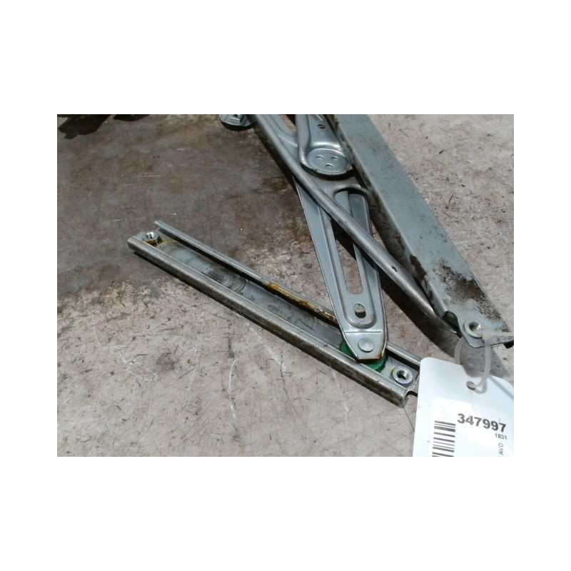 MECANISME+MOTEUR LEVE-GLACE AVANT DROIT TOYOTA YARIS II 2010-