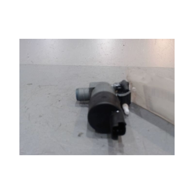 POMPE LAVE-GLACE AVANT NISSAN QASHQAI