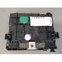 BOITE A FUSIBLES PEUGEOT 307