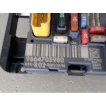 BOITE A FUSIBLES PEUGEOT 407