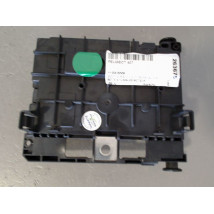 BOITE A FUSIBLES PEUGEOT 407