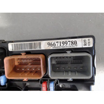 BOITE A FUSIBLES CITROEN C3