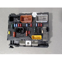 BOITE A FUSIBLES PEUGEOT 207