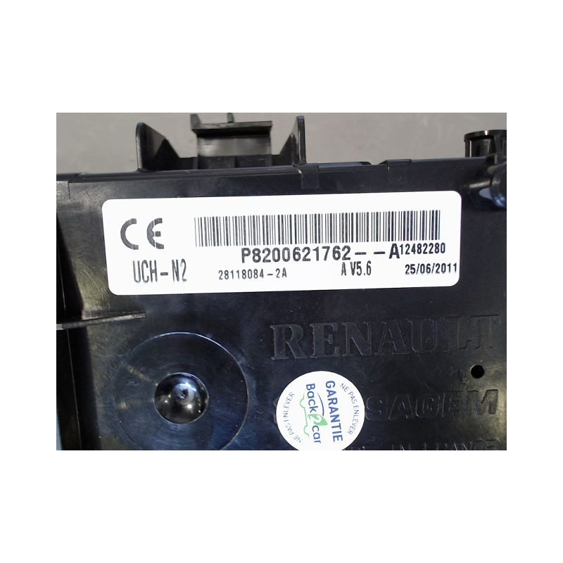 BOITIER GESTION HABITACLE RENAULT CLIO