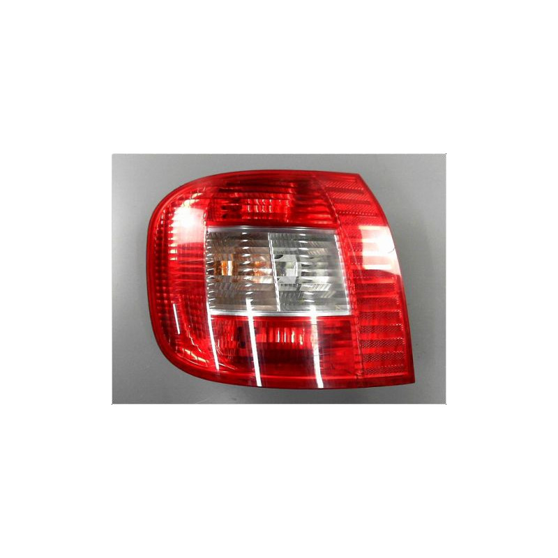 FEU ARRIERE GAUCHE  FIAT MULTIPLA 2004-