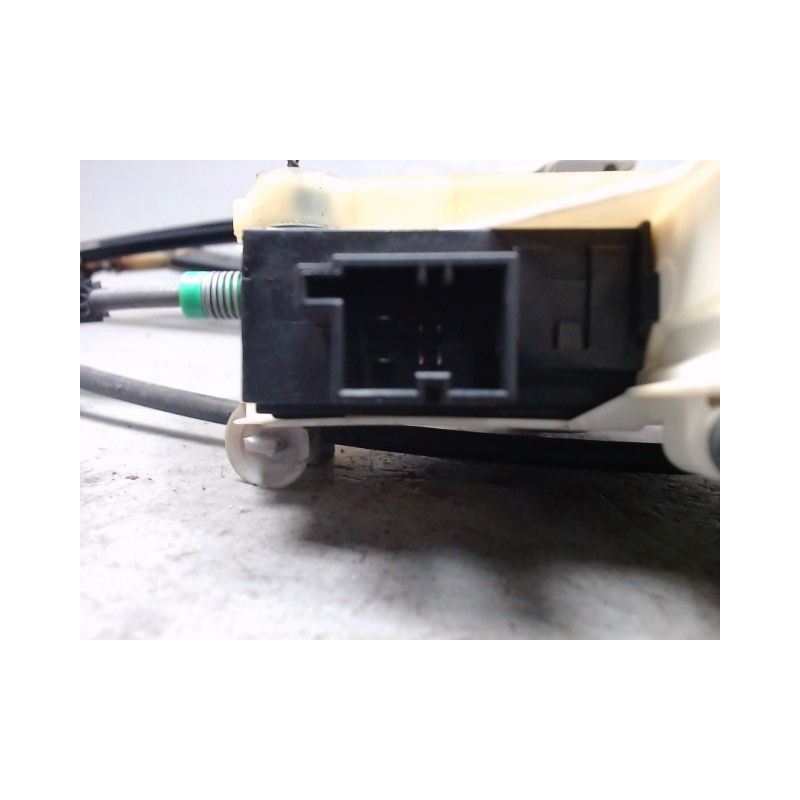 MECANISME+MOTEUR LEVE-GLACE ARRIERE GAUCHE AUDI Q7