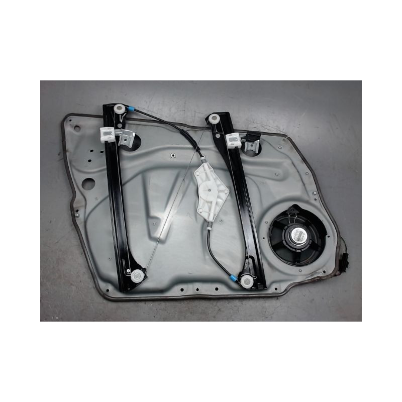MECANISME+MOTEUR LEVE-GLACE AVANT DROIT MERCEDES CLASSE A 2004-