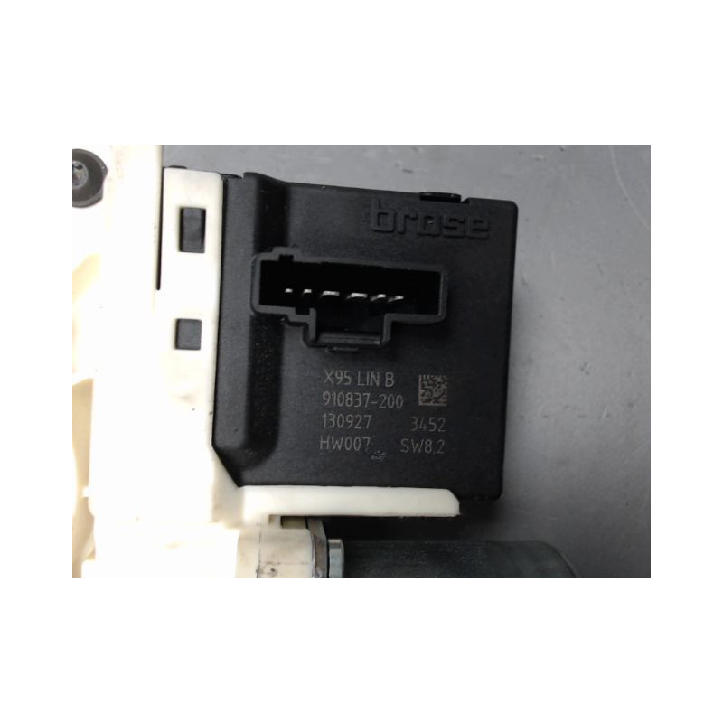 MECANISME+MOTEUR LEVE-GLACE ARRIERE DROIT RENAULT MEGANE