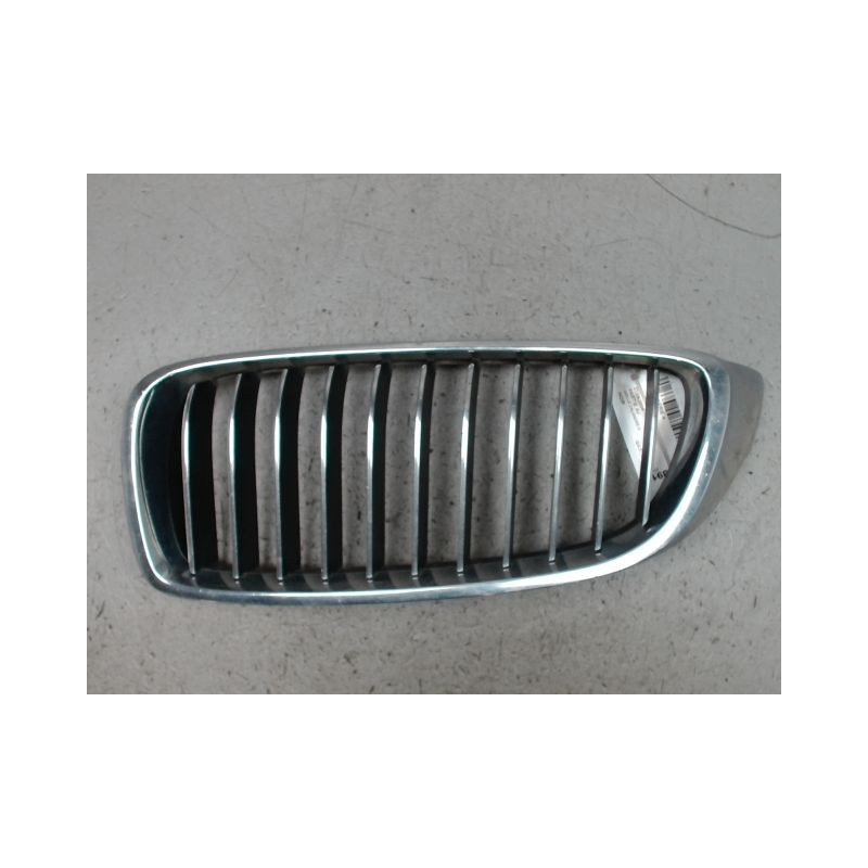 GRILLE CALANDRE GAUCHE B.M.W. SERIE 4