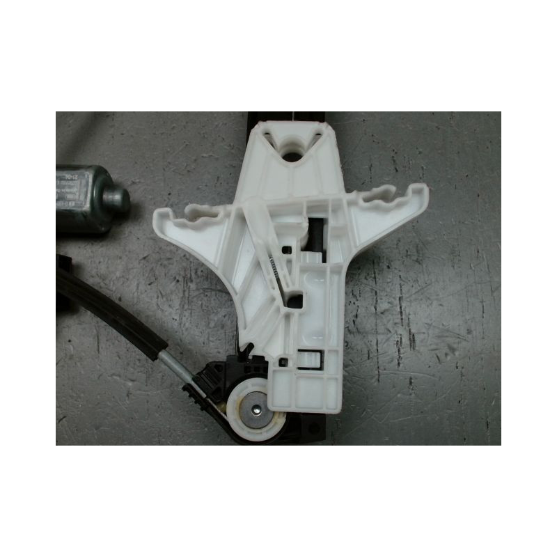 MECANISME+MOTEUR LEVE-GLACE ARRIERE GAUCHE VOLKSWAGEN POLO