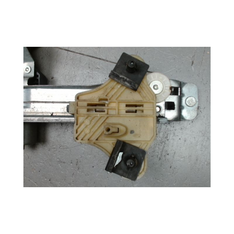 MECANISME+MOTEUR LEVE-GLACE AVANT GAUCHE RENAULT CLIO IV 2012-