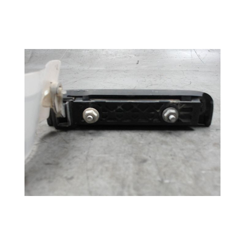 POIGNEE EXTERIEURE PORTE AVANT GAUCHE NISSAN PICK-UP