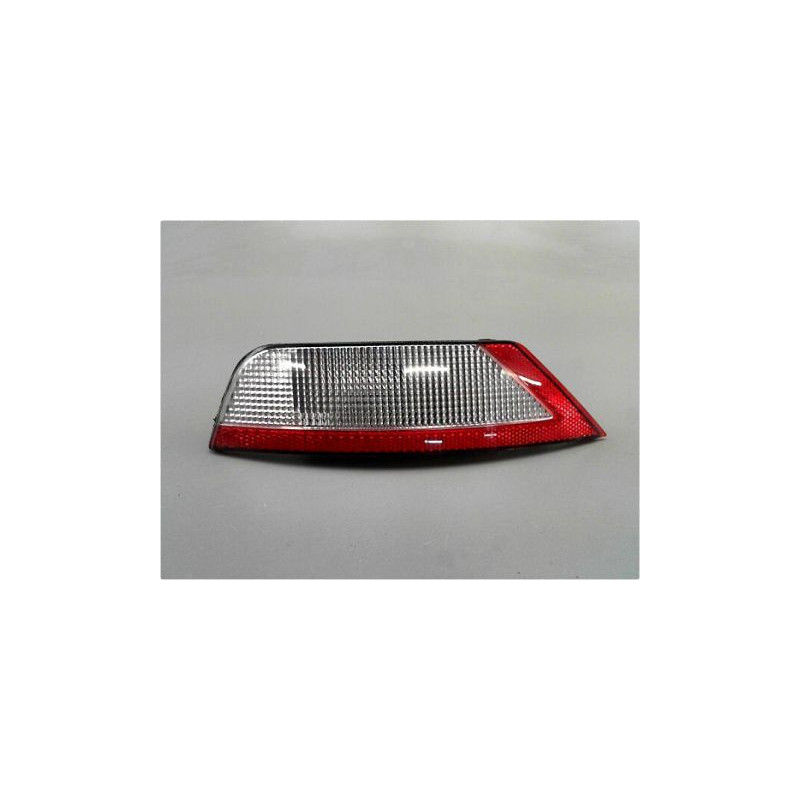 FEU DE PARE-CHOC ARRIERE DROIT FORD FOCUS II 08-10