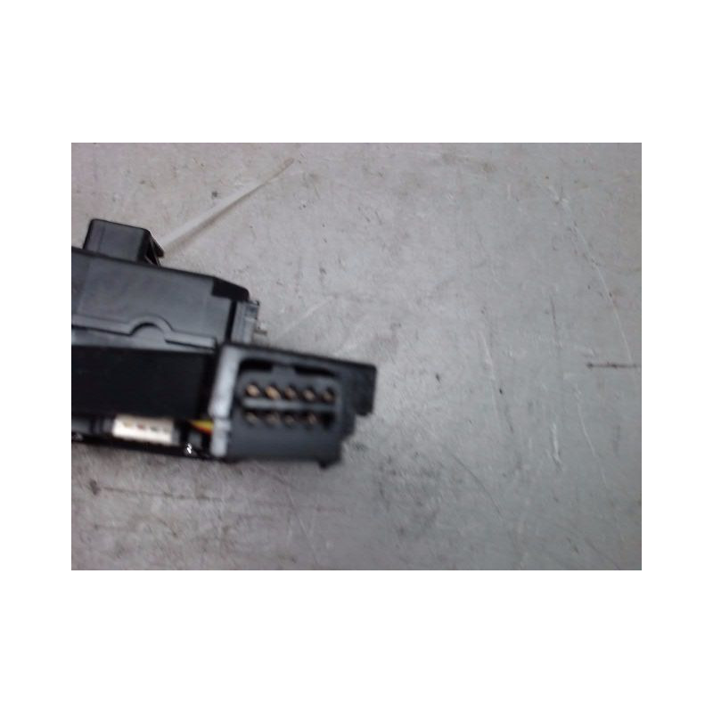 COMMANDE CLIGNOTANT VOLKSWAGEN GOLF V PLUS 2005-