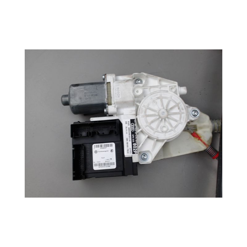 MECANISME LEVE-GLACE AVANT DROIT AUDI A3