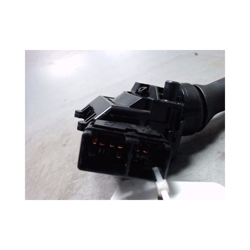 COMMANDE ESSUIE GLACE TOYOTA AURIS 2007-