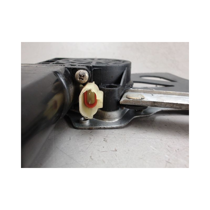 MECANISME LEVE-GLACE AVANT DROIT HYUNDAI GALLOPER