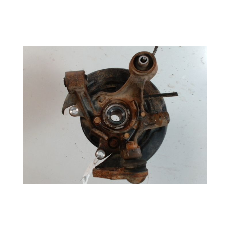 PIVOT ARRIERE DROIT MITSUBISHI PAJERO