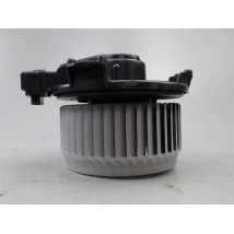 MOTEUR VENTILATEUR CHAUFFAGE TOYOTA YARIS