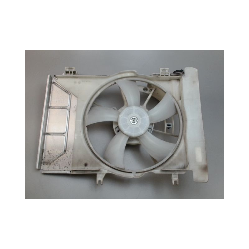 MOTEUR VENTILATEUR RADIATEUR TOYOTA YARIS
