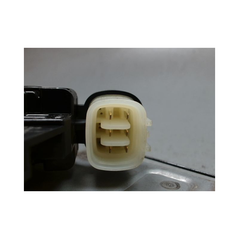 MECANISME+MOTEUR LEVE-GLACE AVANT GAUCHE MITSUBISHI GRANDIS