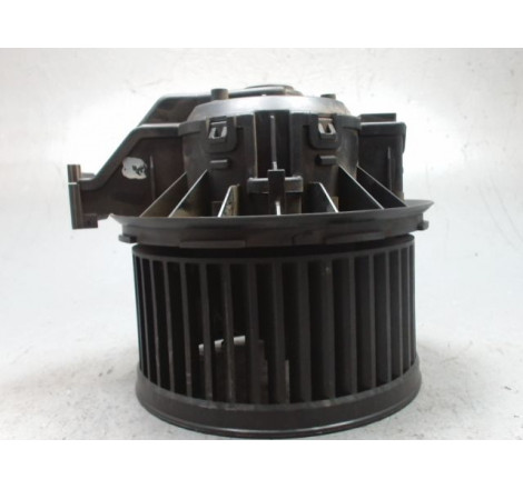 MOTEUR VENTILATEUR CHAUFFAGE
