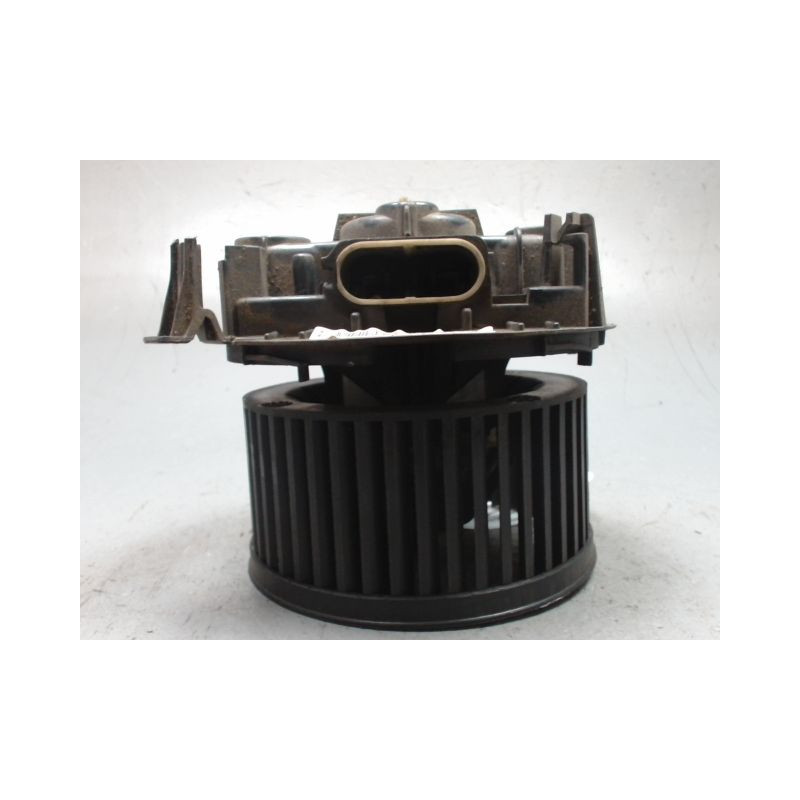 MOTEUR VENTILATEUR CHAUFFAGE DACIA SANDERO 2008-