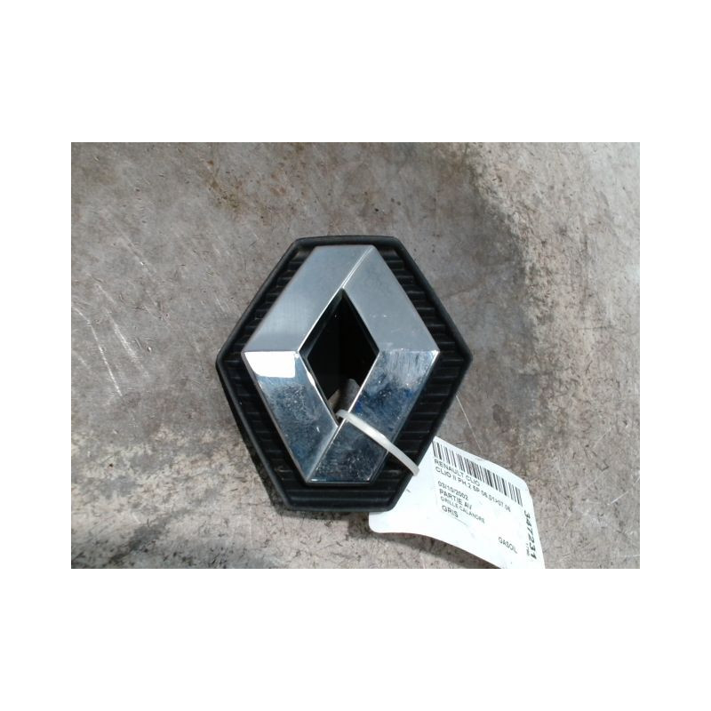 GRILLE CALANDRE RENAULT CLIO II PH.2 01-06