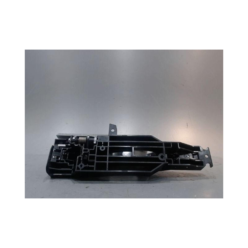 POIGNEE EXTERIEURE PORTE ARRIERE GAUCHE NISSAN QASHQAI