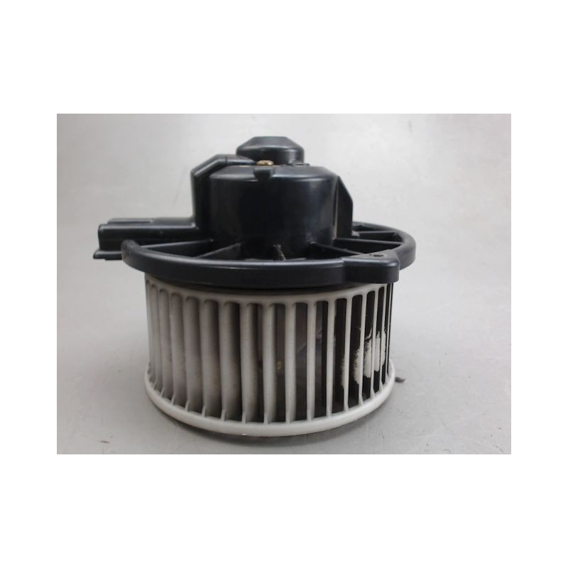MOTEUR VENTILATEUR CHAUFFAGE MITSUBISHI PAJERO