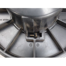 MOTEUR VENTILATEUR CHAUFFAGE MITSUBISHI PAJERO