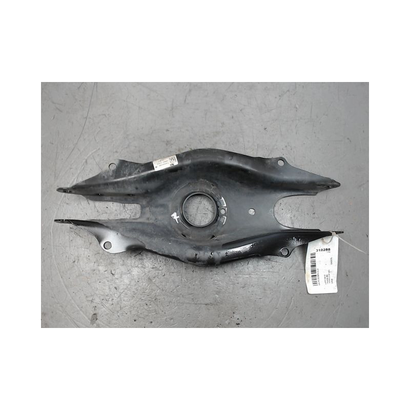 TRIANGLE INFERIEUR ARRIERE GAUCHE MERCEDES CLS