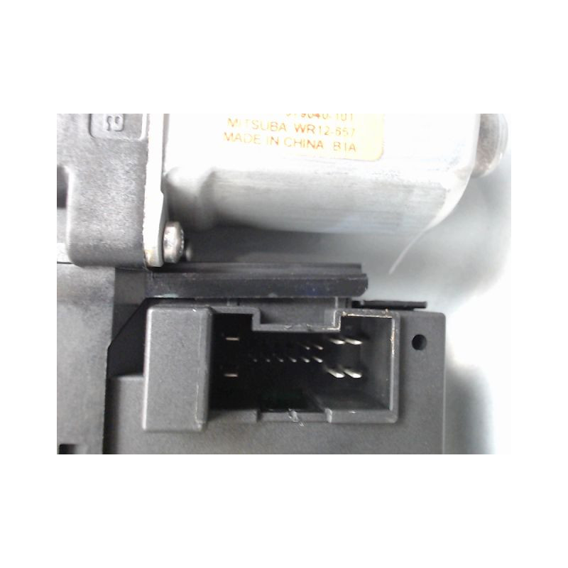 MECANISME+MOTEUR LEVE-GLACE ARRIERE DROIT VOLVO V50