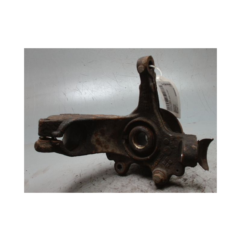 PIVOT AVANT DROIT FORD FOCUS SW 2005-2007