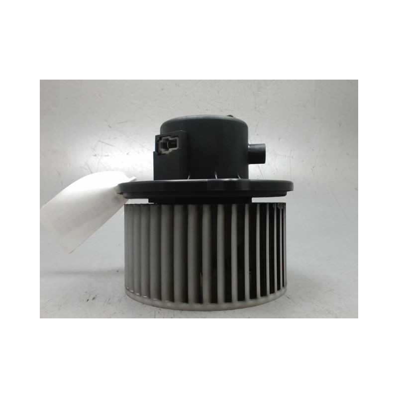 MOTEUR VENTILATEUR CHAUFFAGE HYUNDAI COUPE II -02