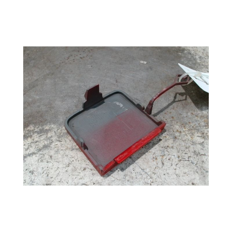 OBTURATEUR COUVRE CROCHET DE BOUCLIER AV PEUGEOT 108