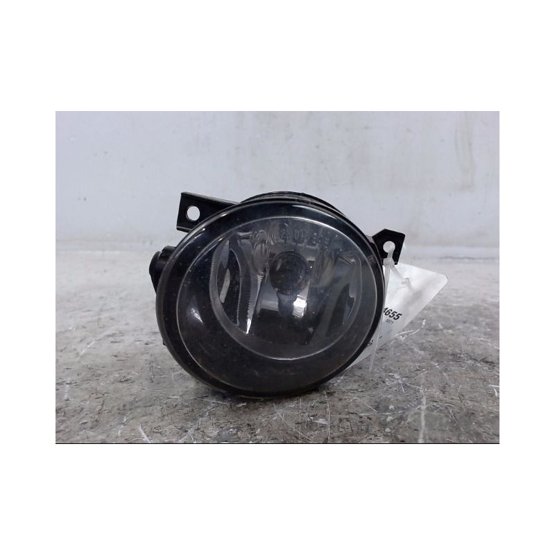 PHARE ANTIBROUILLARD AVANT GAUCHE VOLKSWAGEN JETTA 2005-
