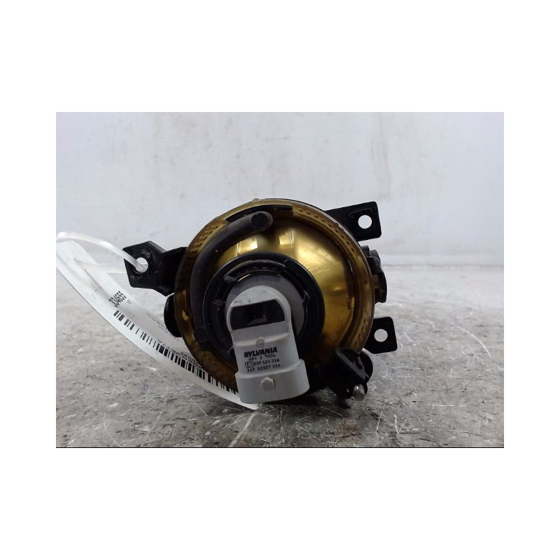 PHARE ANTIBROUILLARD AVANT GAUCHE VOLKSWAGEN JETTA 2005-