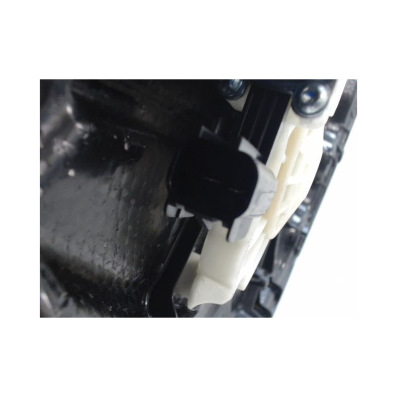 MECANISME+MOTEUR LEVE-GLACE AVANT DROIT FORD FOCUS 2008-