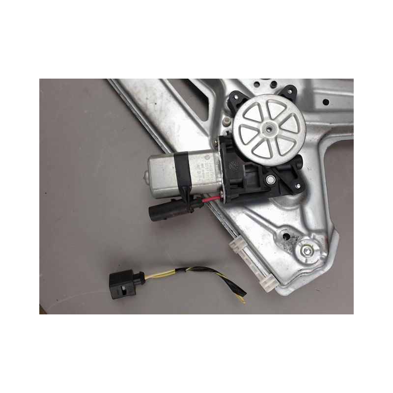 MECANISME LEVE-GLACE AVANT DROIT SMART FORTWO