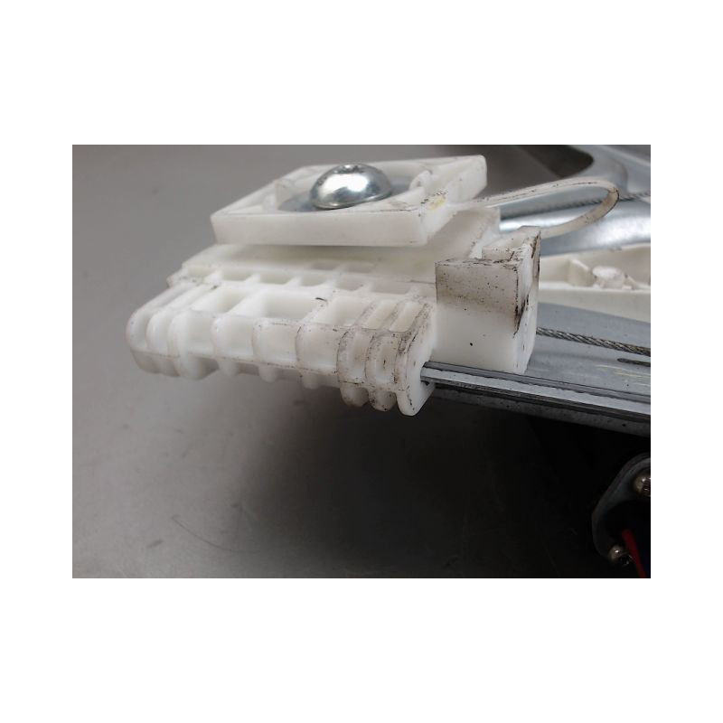 MECANISME LEVE-GLACE AVANT DROIT SMART FORTWO