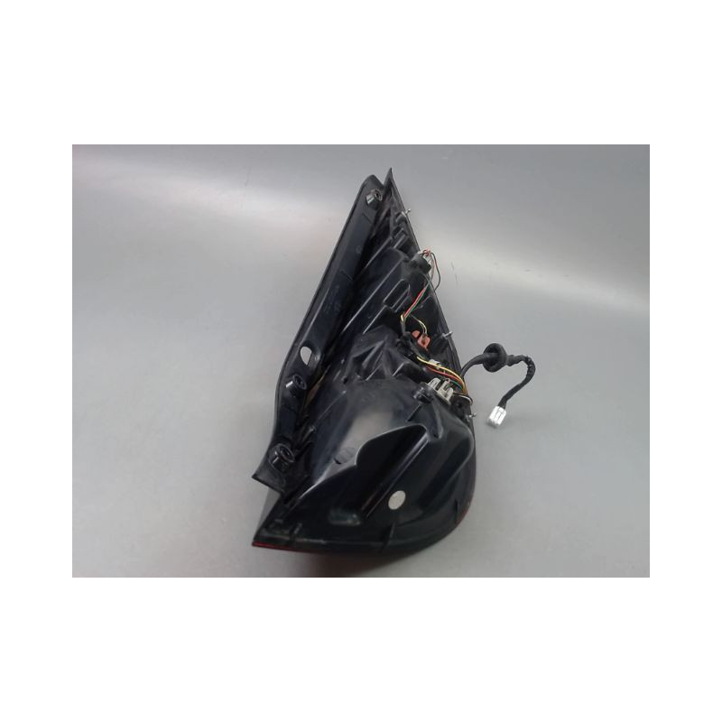 FEU ARRIERE GAUCHE  HYUNDAI I 30 I Phase 1 2007-2010
